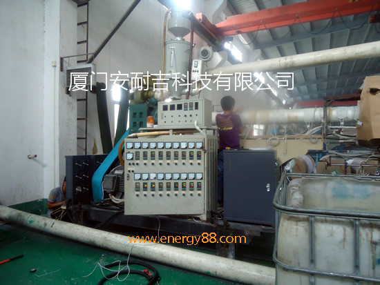 覆膜機(jī)感應(yīng)加熱1